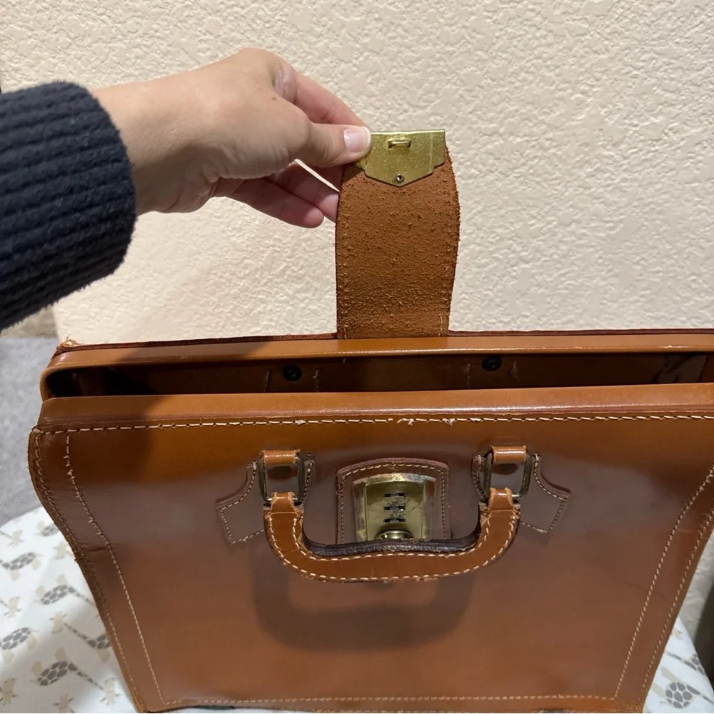 VTG 1960-1970's 7oz Top Grain Cowhide Doctor Briefcase Attache Case Satchel USA